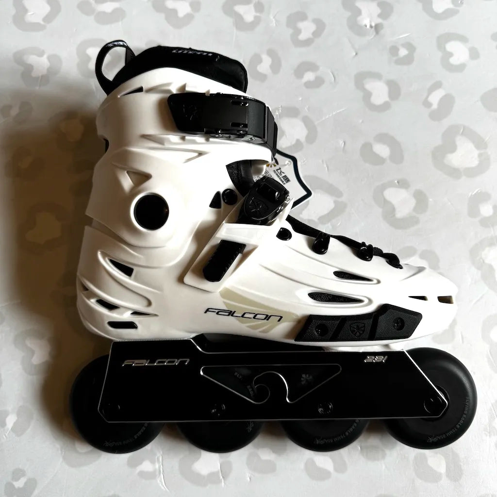 Flying Eagle F6S Falcon Pro 2 roller skates in White